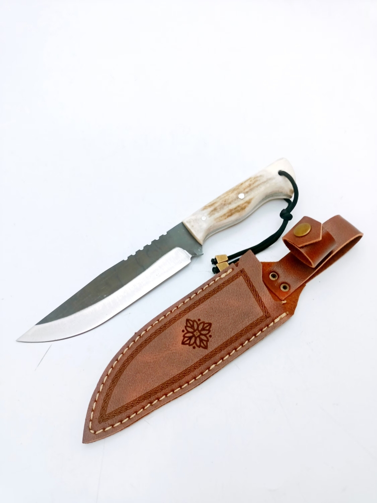 Handgemachte Hirsch Geweih Griff Bushcraft Messer Custom Jäger Geschenke Jagdmesser Männer Full Tang Klinge Outdoor Messer Geschenke für ihn Allzweckmesser