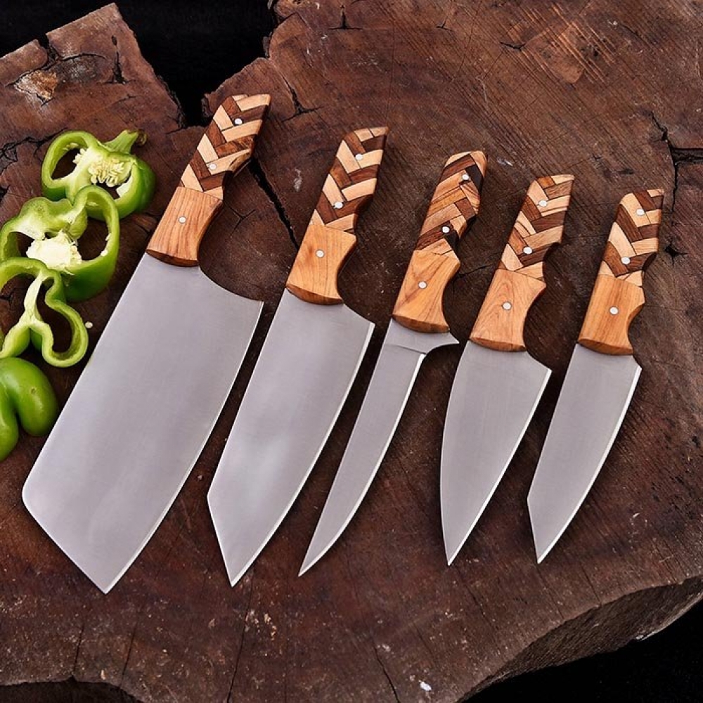 Handmade Steel Knives with Leather Cover (5pieces)