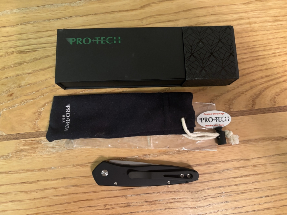 NIB Protech Newport 3405 Knife Black stonewashed Blade