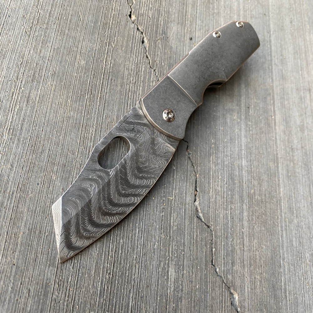 Kingdom Armory Bench Series Rogue Framelock - Mid-Tech - Beskar Dammy - The All Grey Mando #8