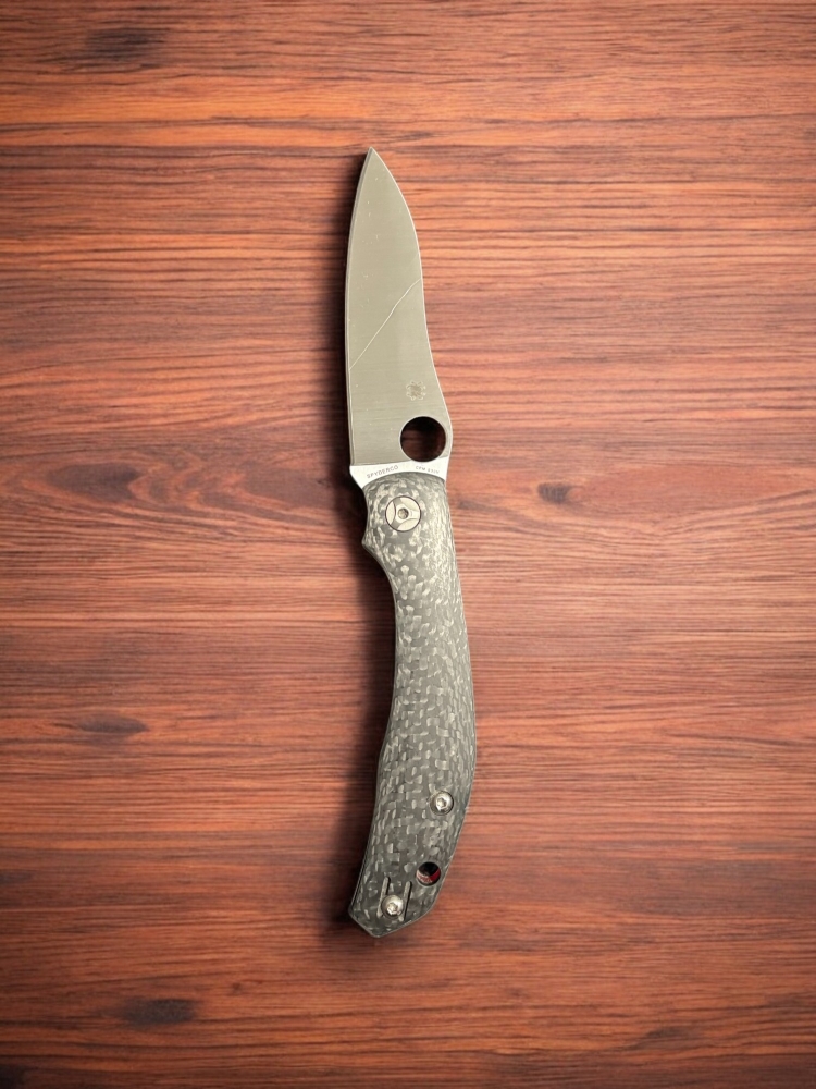 Spyderco Kapara (3.5\" Blade - Carbon Fiber Handle) 