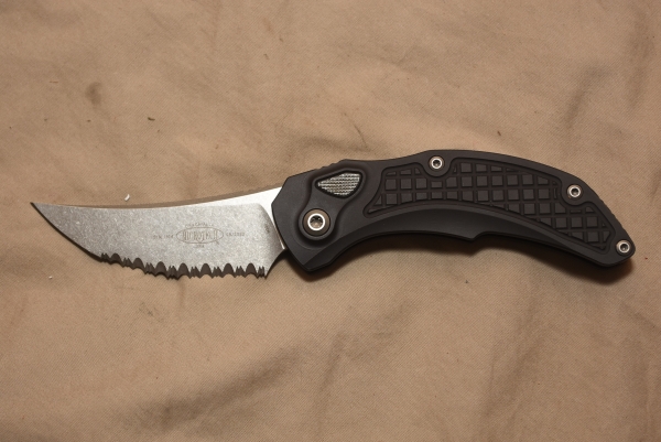 Microtech 268A-12 Brachial AUTO Folding Knife 3.5