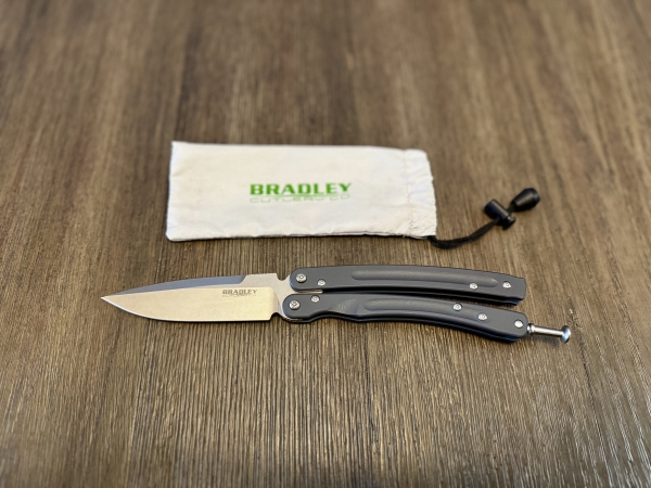 Bradley Cutlery Mayhem Bali, Blued Spacers, Plain Edge