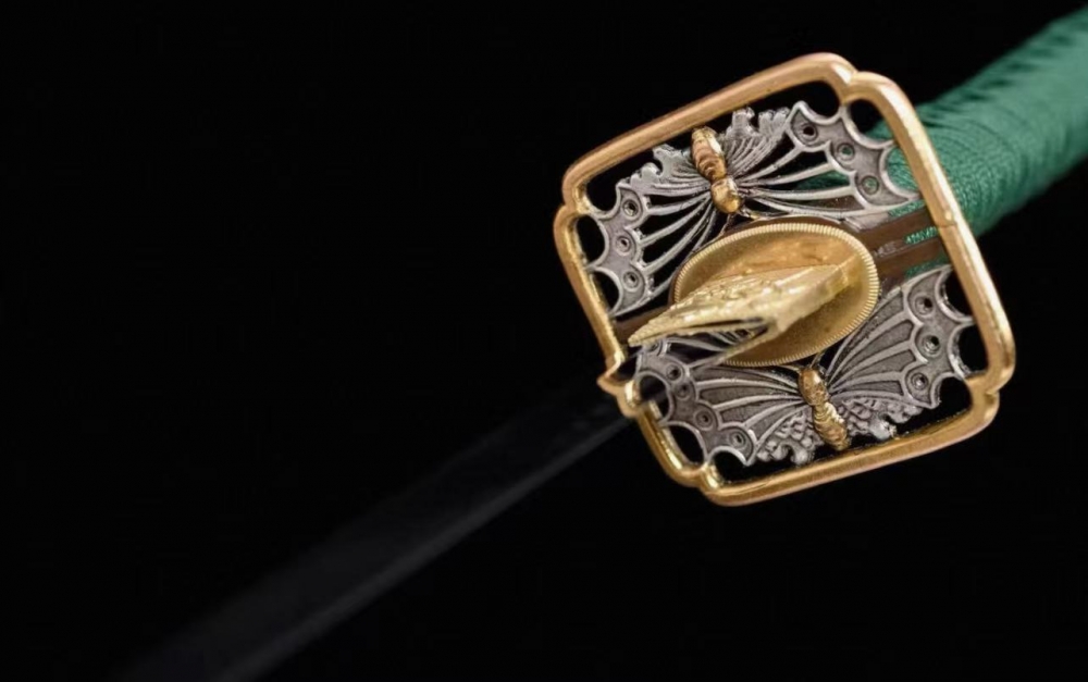 Mirror Polished Tanto Sword (Unsharpened)