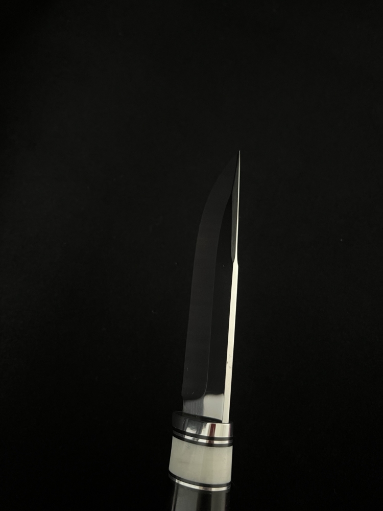 Handmade AUS-8 Fixed Blade Knife “Taiga” – Acrylic & Maple Burl Handle, Corian Inserts, Leather Sheath | Outdoor / Bushcraft / Collectible