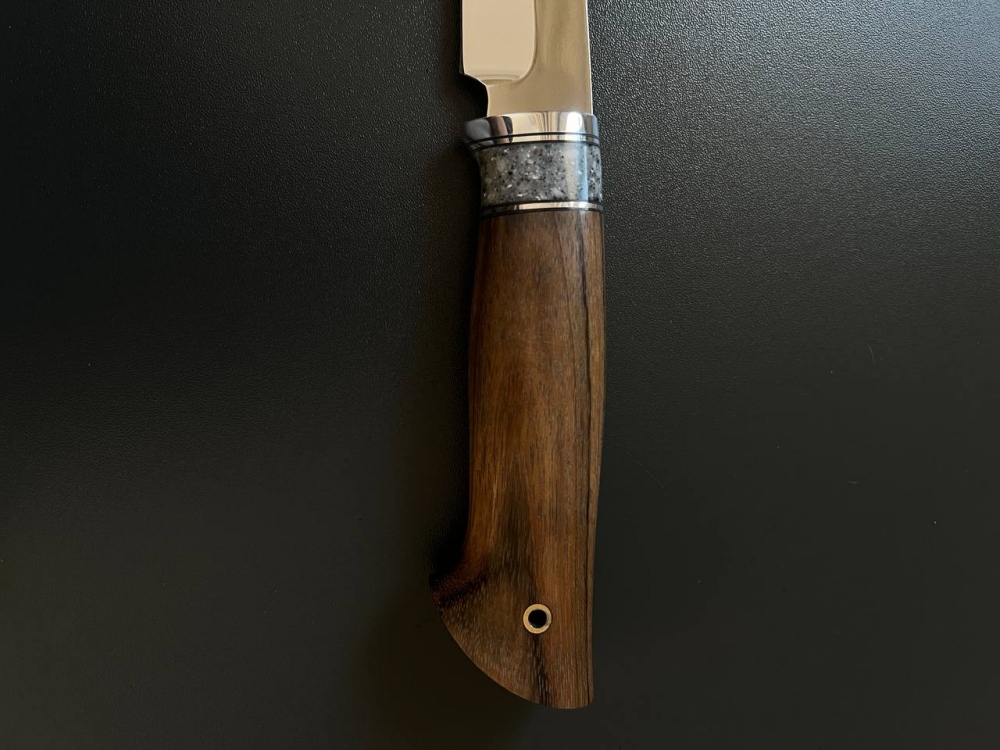 Handmade AUS-10 Fixed Blade Knife “Bear” – Amazakue Handle, Stone Spacer, Dural Bolster, Leather Sheath