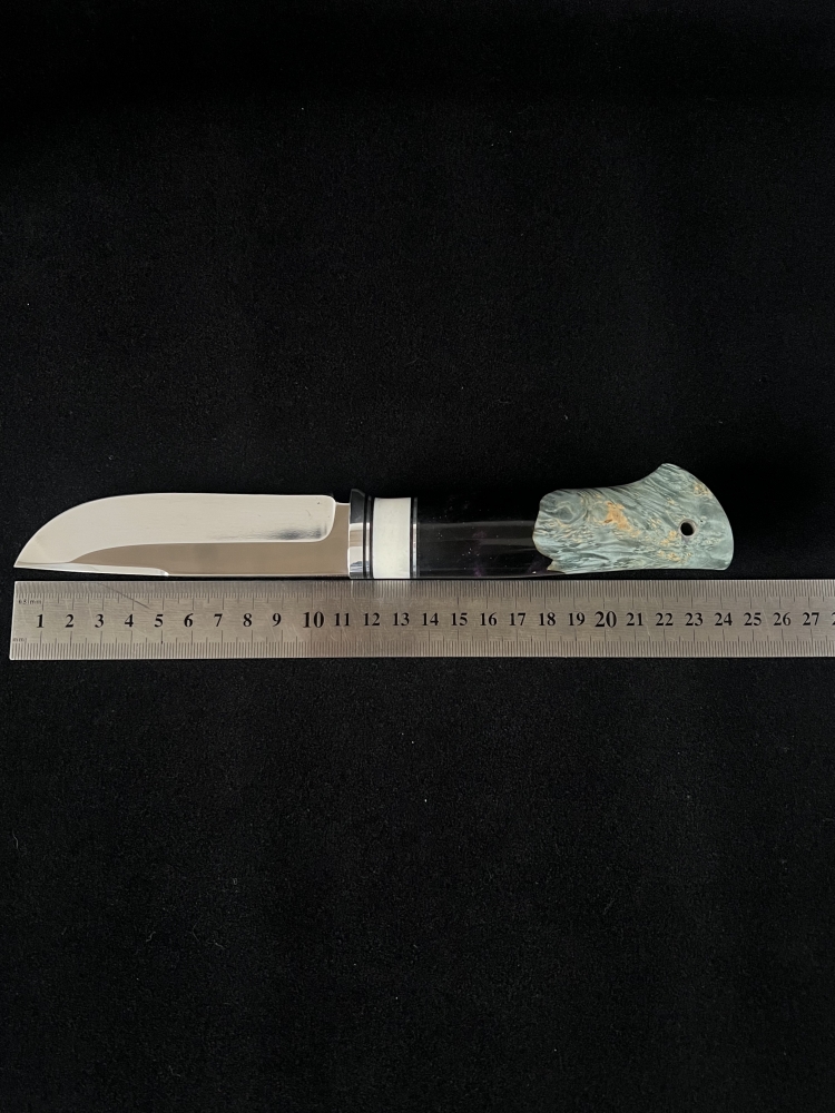 Handmade AUS-8 Fixed Blade Knife “Taiga” – Acrylic & Maple Burl Handle, Corian Inserts, Leather Sheath | Outdoor / Bushcraft / Collectible