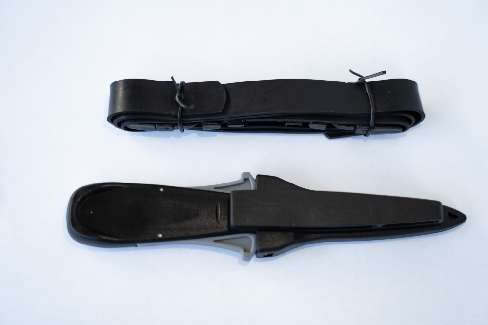 Spearfishing, Hunting Dagger Knife with Leg/Arm Strap