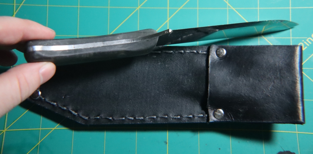 1095 Clip Point Hunter + Welted Leather Sheath — Gray Metallic Epoxy Scales (Corby Bolts) — Sharpened
