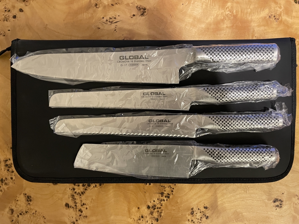 Global 10 piece knife set and case