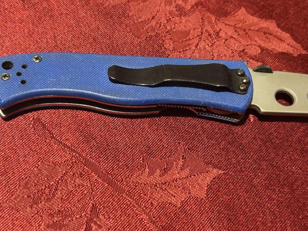 Black Emerson CQC6 Knife and Trainer