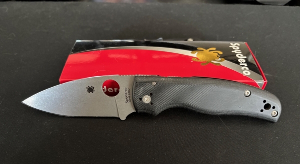 Spyderco Shaman Black Micarta 3.6