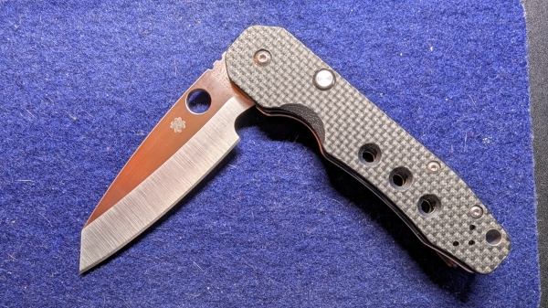 Spyderco Smock Compression Lock Knife Carbon Fiber (3.3