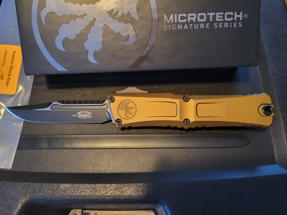 Microtech Signature series Gen 3