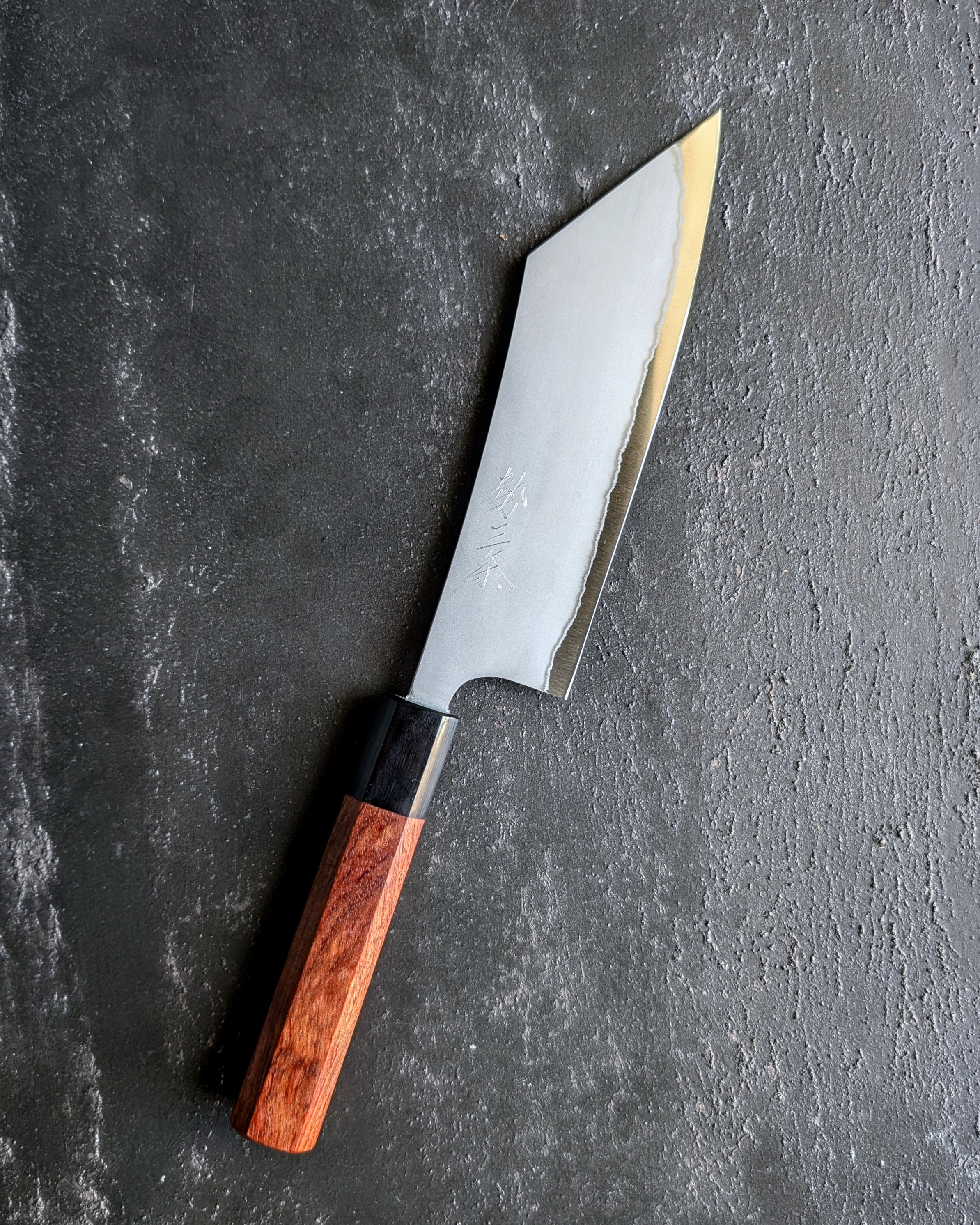 Yoshikane Hakata custom handle