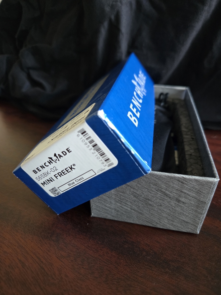 Benchmade 565bk-02 Mini Freek