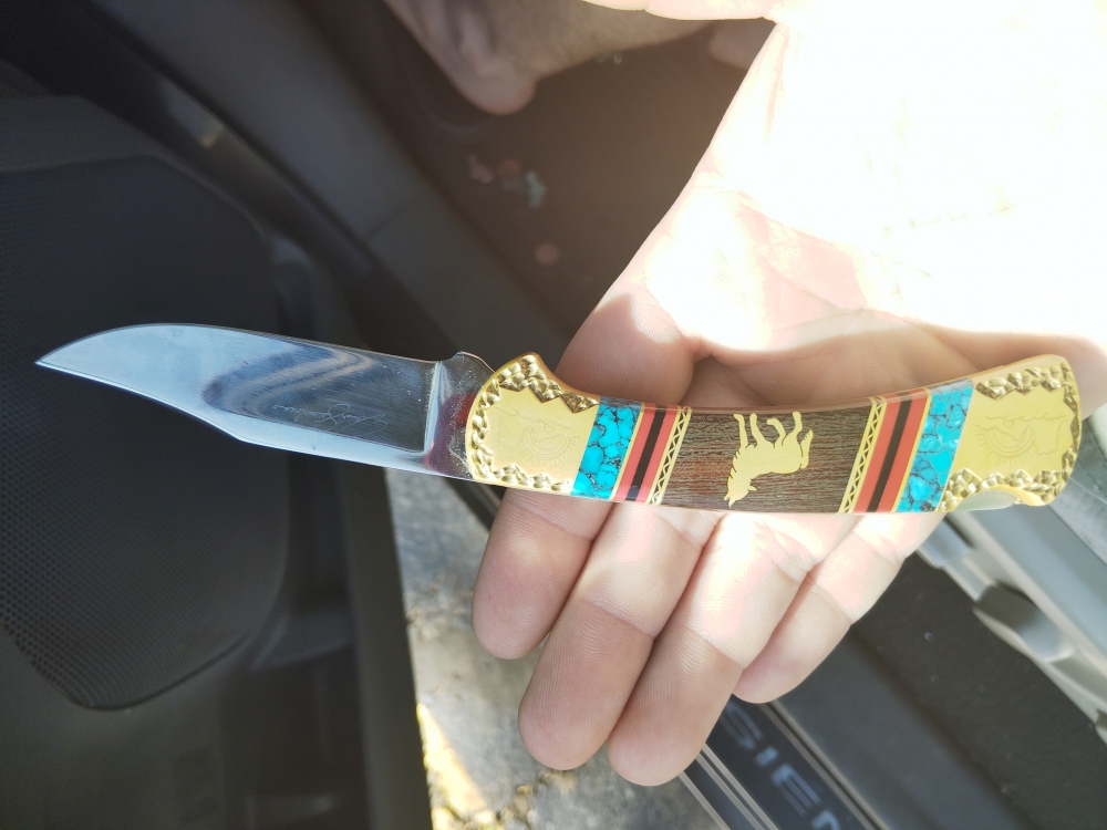 BUCK CUSTOM HANDCRAFTED