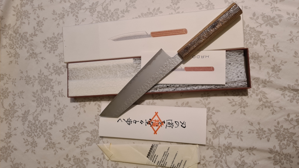 Hado Shiosai SG2 210 Kiritsuke Cherry bark