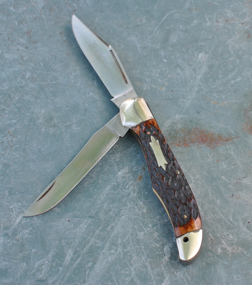 Folding Hunter 2 Blades 13 cms. Closed Jigged Bone Near Mint Never Used Valor Japan 1960's Made