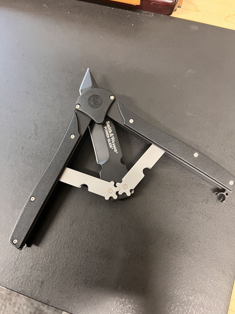H.R.T. Smith & Wesson Power Glide 