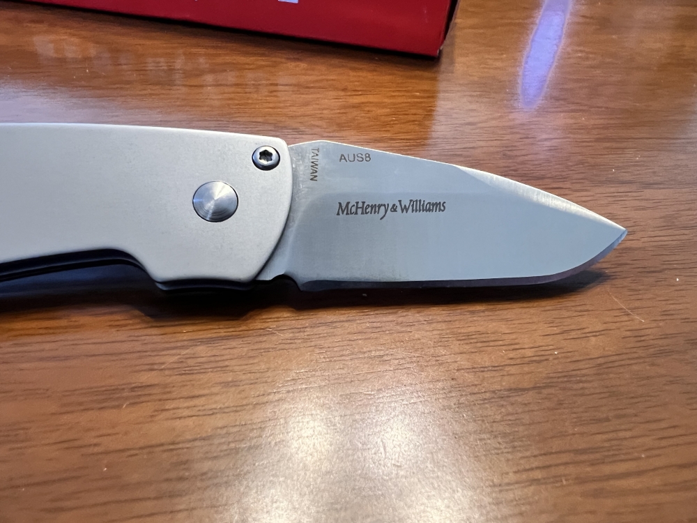 Benchmade. 10610 Benchmite II