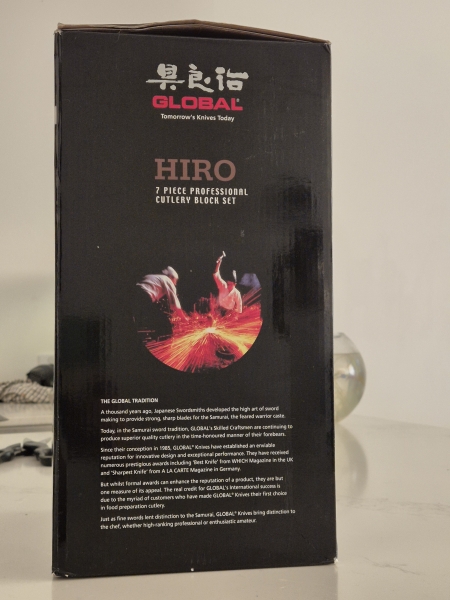 BRAND NEW - Global Hiro 7PC Knife Set & Block