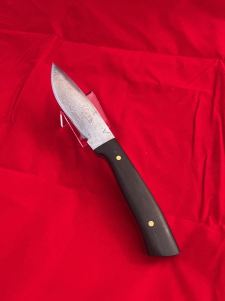 Suki hunting knife high carbon coreles