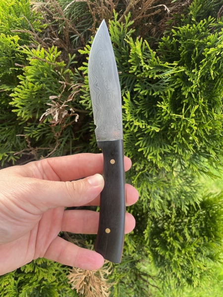 Suki hunting knife high carbon coreles