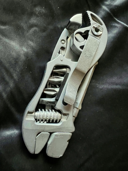 Spyderco Wrench Tool - Rare! Discontinued. USA 440C blade