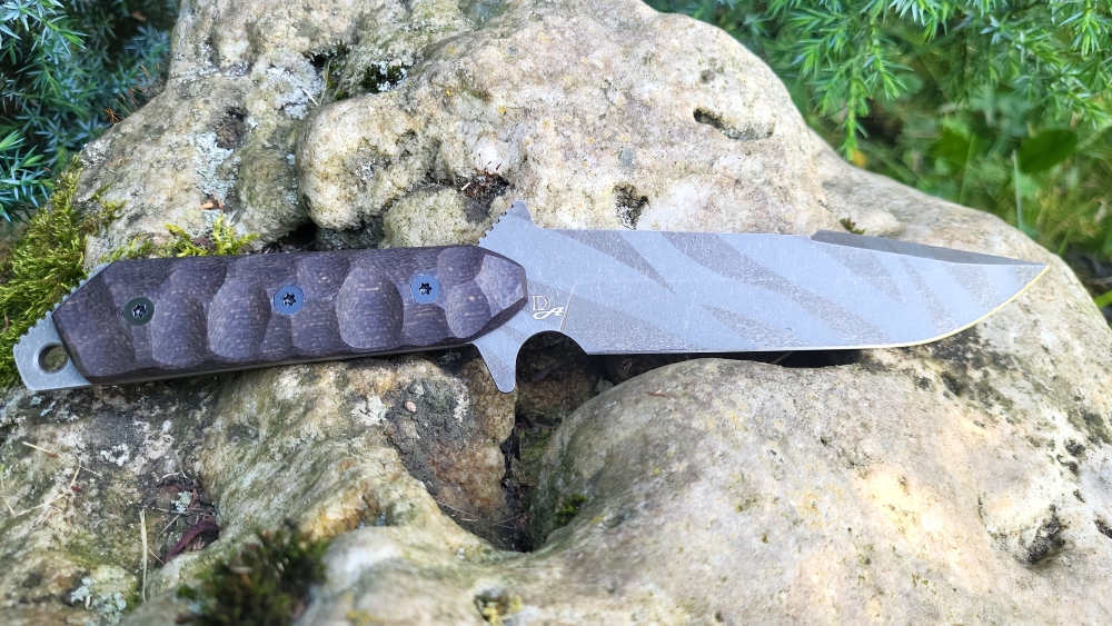 Model Striker - TC
