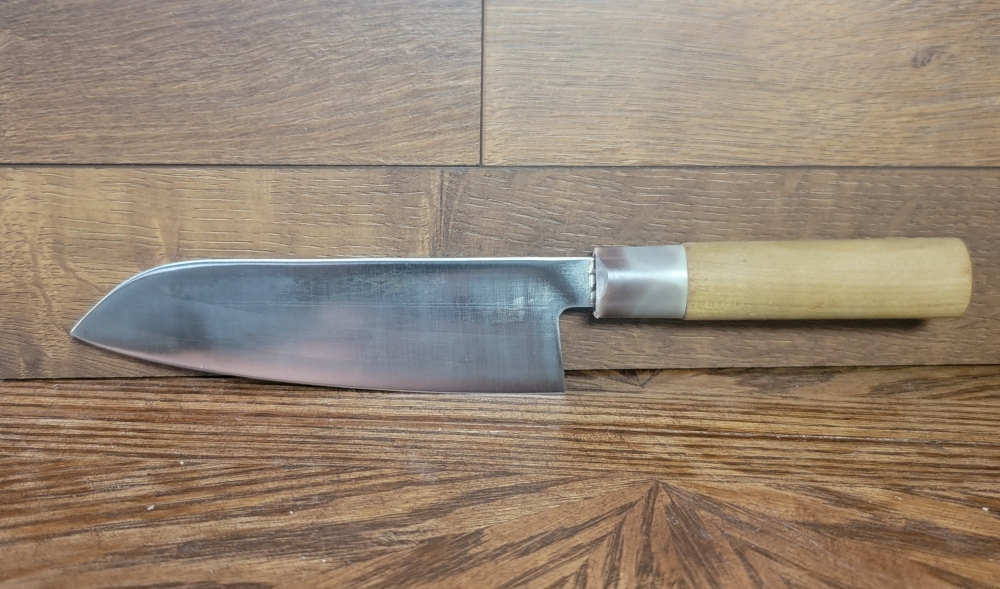 Sakai Kikumori 180mm Santoku, blacksmith: Kikuhide 