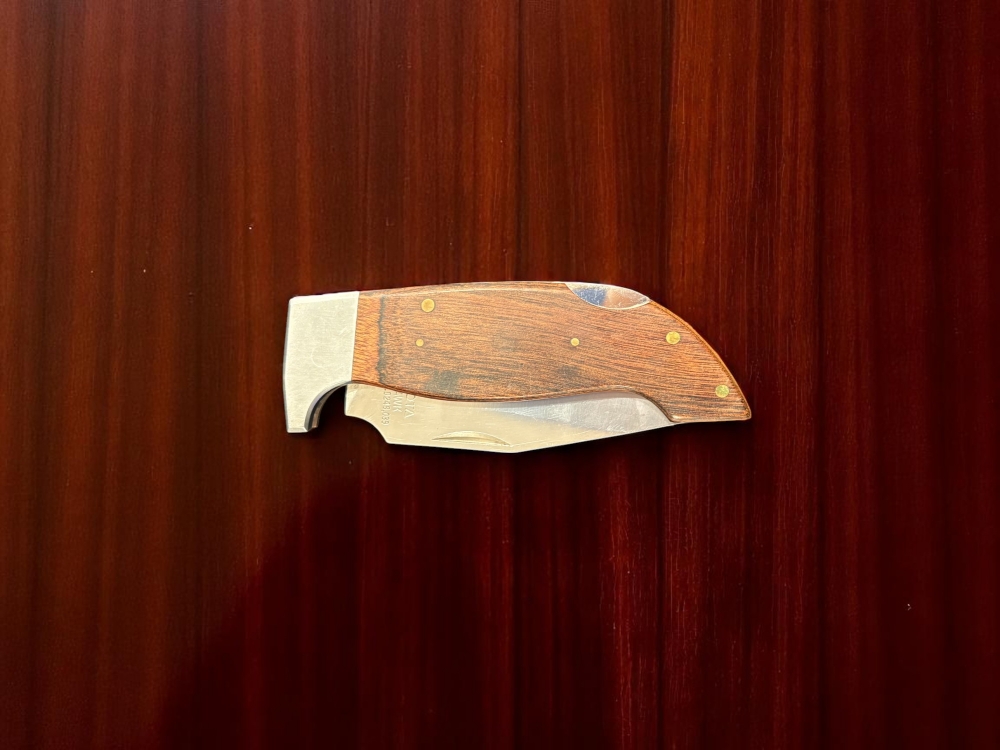 Lakota Lil’ Hawk Folding Knife (Wooden Scales, Steel Bolsters/Liner)