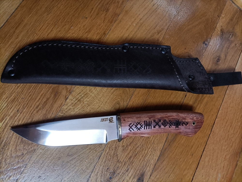 Cuchillo Aaknives Letonia Nuevo