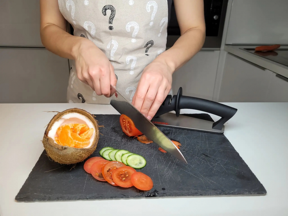 SAMURAI™ 4-in-1 Knife & Scissor Sharpener | Diamond, Tungsten, Ceramic