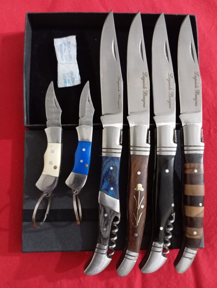 Lageioul bougna 4pc kitchen knives with 2pc small folding keychain,Handcrafted
