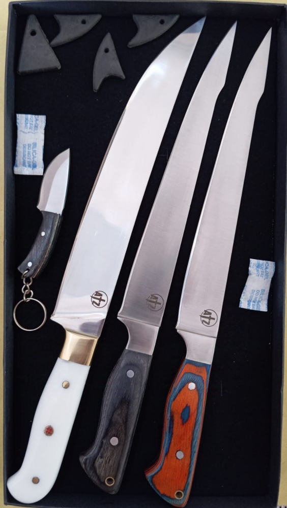 Totally Handmade, 2 pc Kitchen Fillets Knife, 1pc Chef knife, 1pc keychain, Best Japanese Stainless Steel