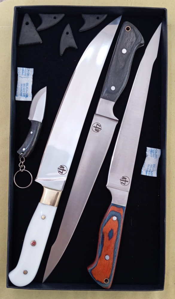 Totally Handmade, 2 pc Kitchen Fillets Knife, 1pc Chef knife, 1pc keychain, Best Japanese Stainless Steel