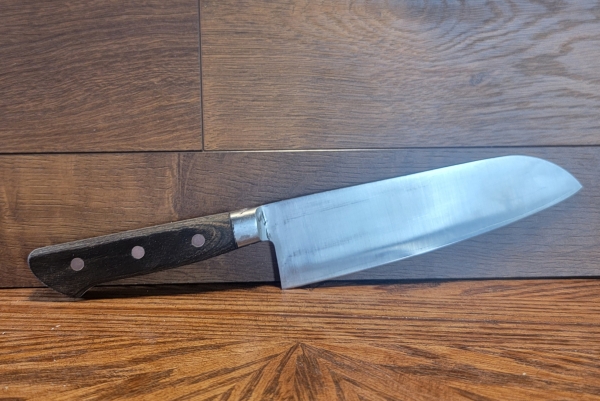Full Tang 170mm Santoku, Western Style Handle, Unkown Maker, Good Starter Knife