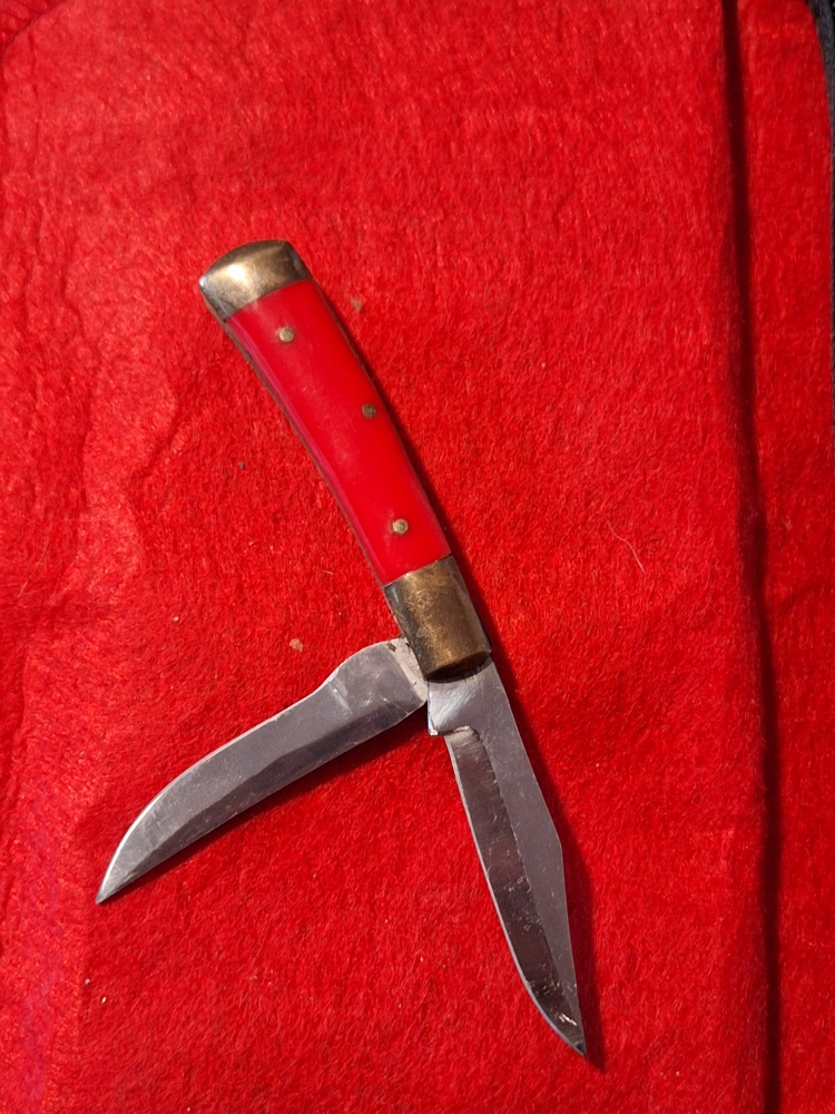 Vintage double blade pocket knife overall length 5 1/2\"