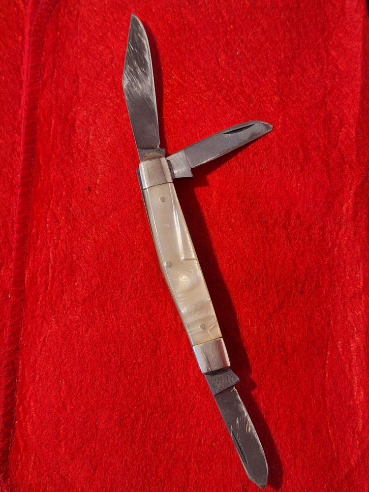 Buck Creek Little Diamondback 1974-1975 Stockman knife, Solingen Germany overall length 8\"