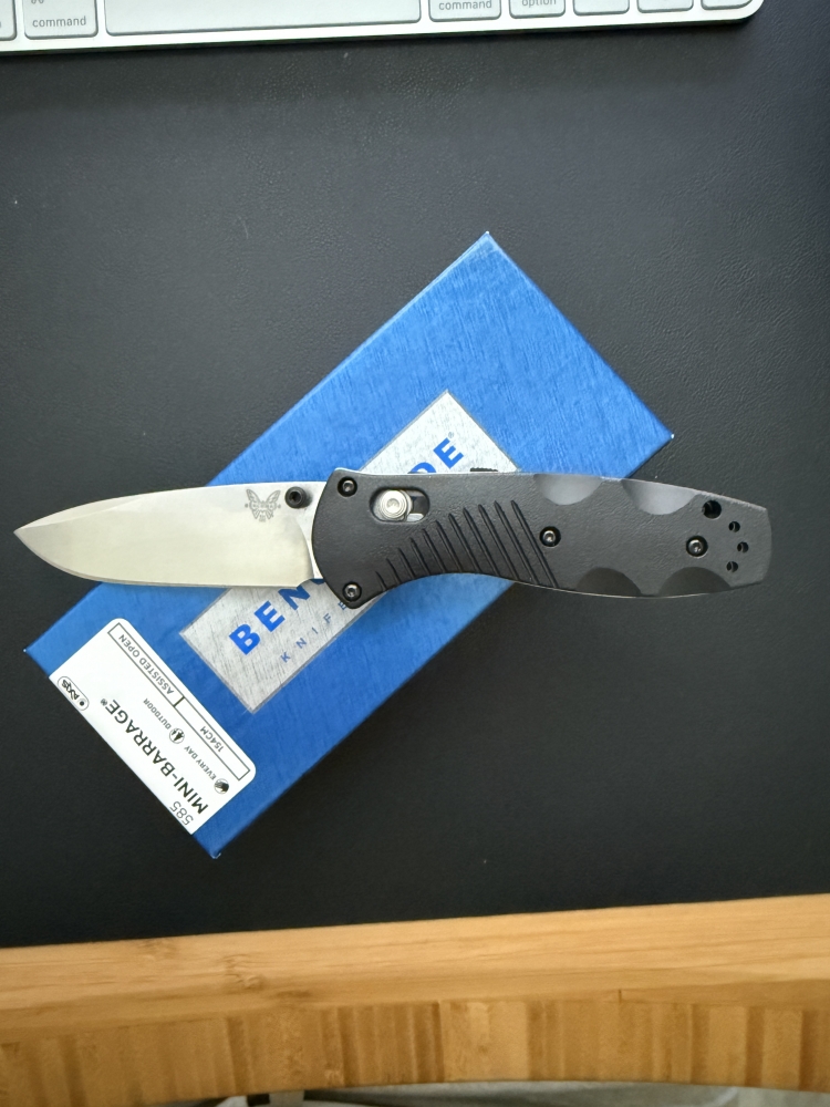 Mini-Barrage Blue Class Benchmade Assisted Open