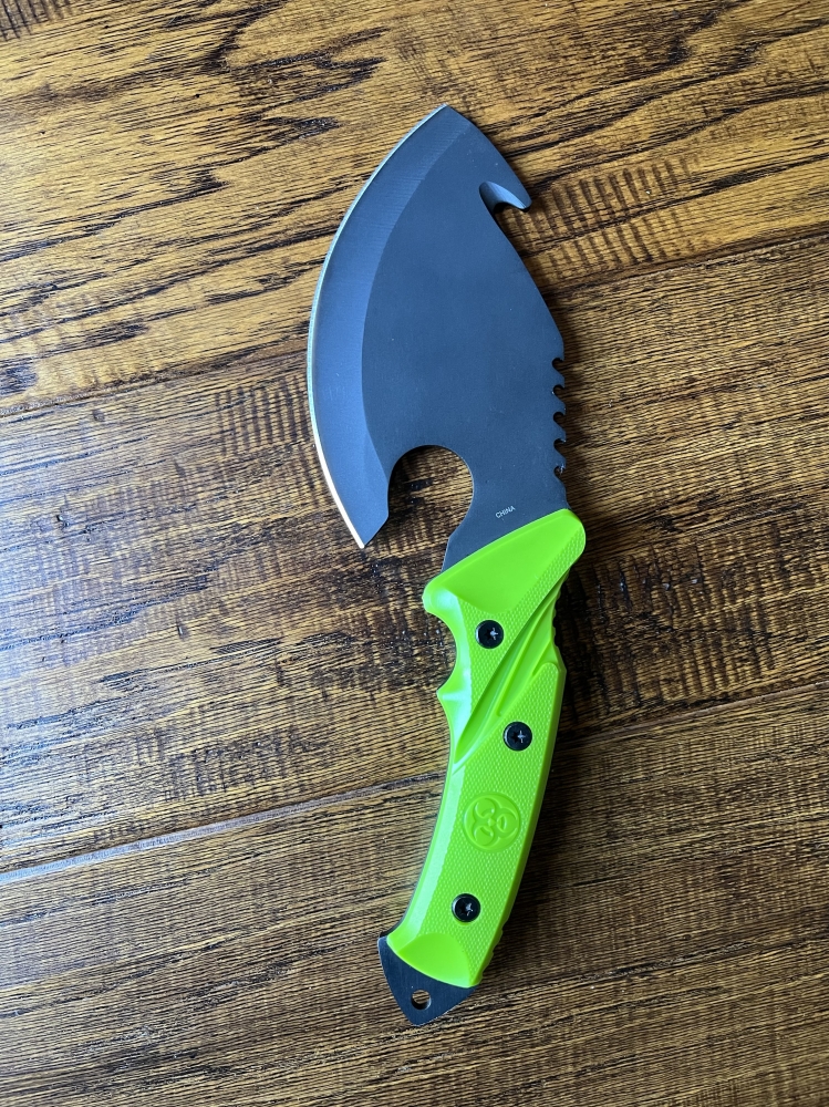 Zombie Killer Tactical Hunting Knife With Gut Hook Blade and Sheath
