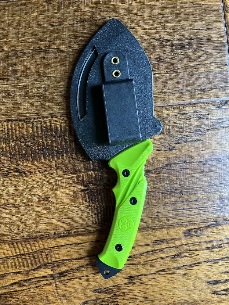 Zombie Killer Tactical Hunting Knife With Gut Hook Blade and Sheath