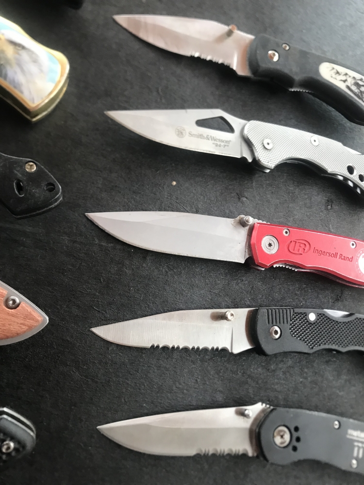 Lot of 10 Various pocketknives