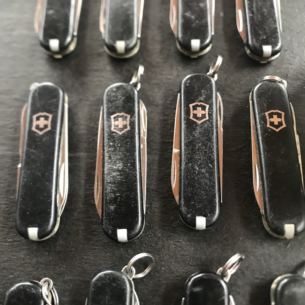 Lot of 16 58mm Swiss Army Knives / Pocket Knives from Victorinox Tinker