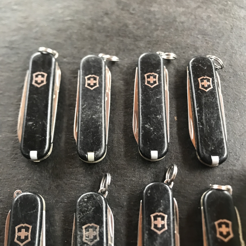Lot of 16 58mm Swiss Army Knives / Pocket Knives from Victorinox Tinker