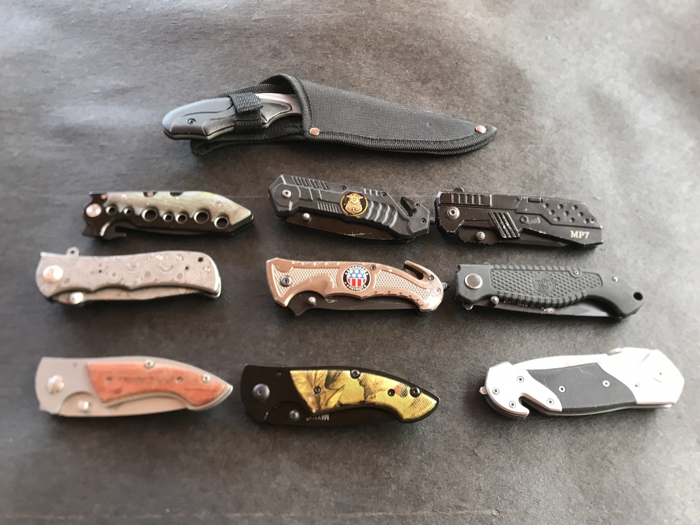 Lot of 12 Various Pocketknives