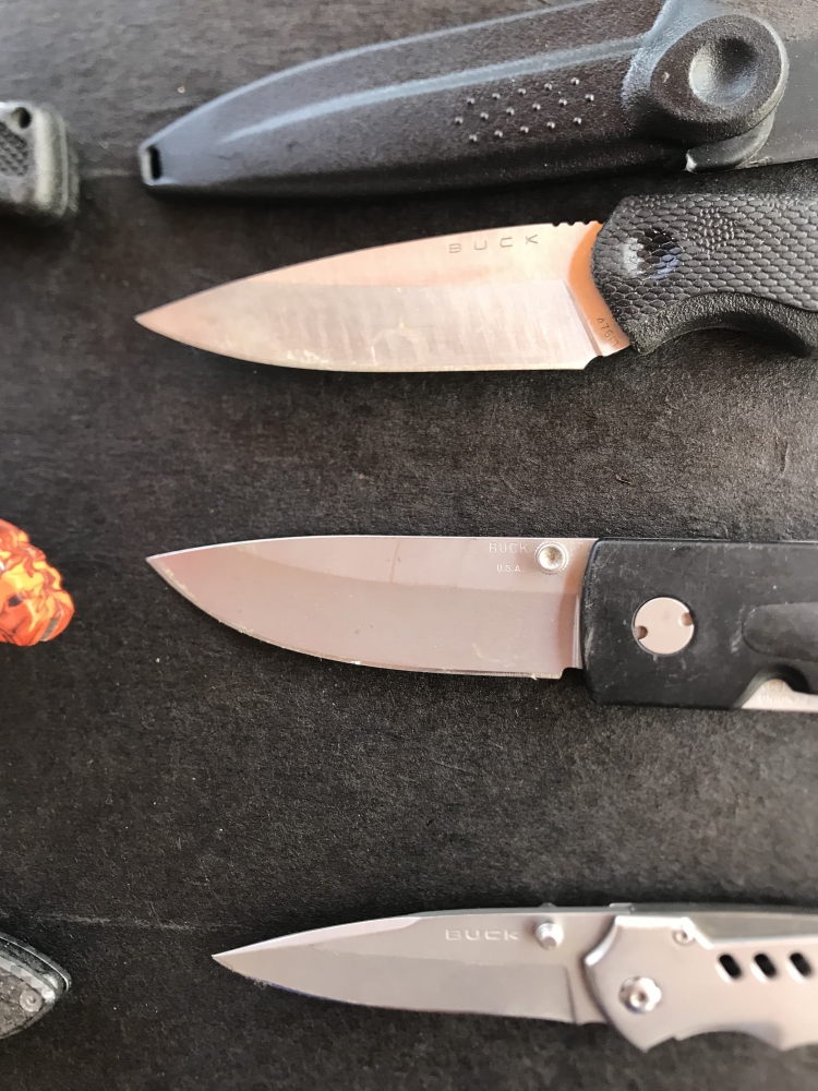 Lot of 9 Buck Knives, 8 foldable, 1 fixed