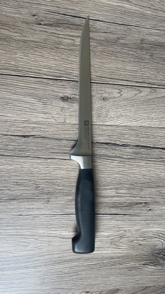 boning knife Zwiling 4star 