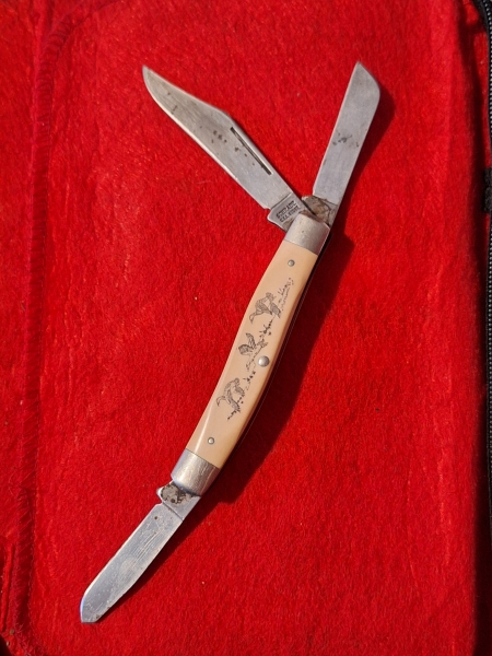 Vintage Schrade SC505 Scrimshaw Duck Scene Stockman Folding Pocket Knife 3 Blade overall length 8 1/2